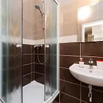 Affordable Navratilova Apartmán *